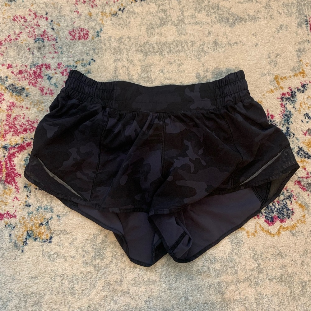Lululemon hotty hot shorts